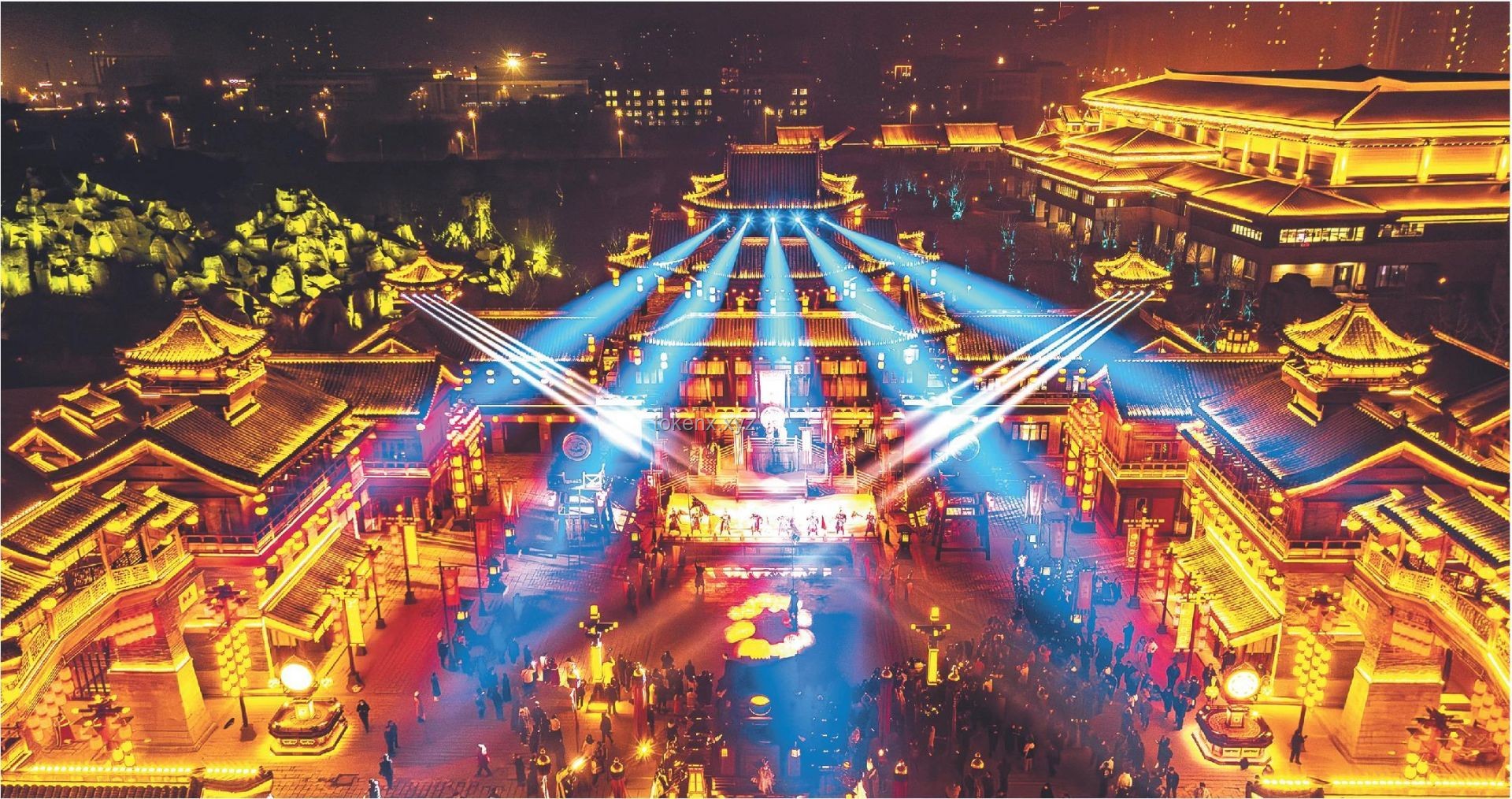 琅琊古城160斤大刀挑战：力量与文化的双重考量